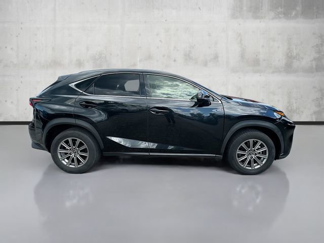 2020 Lexus NX 300 photo 4