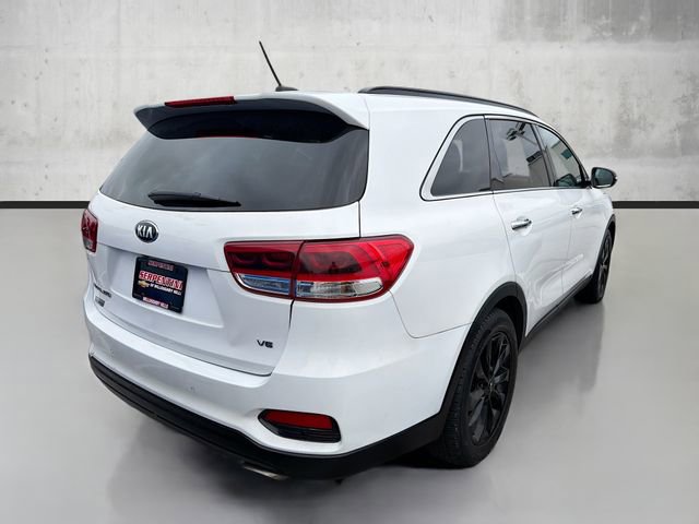 2019 Kia Sorento S V6 photo 4
