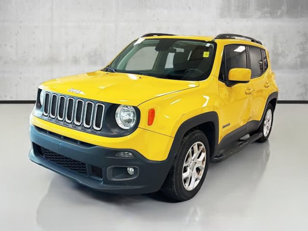 Used 2018 Jeep Renegade Latitude SUV