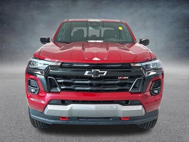 2026 Chevrolet Colorado Z71 - Photo 11