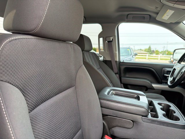 2017 Chevrolet Silverado 1500 LT - Photo 19