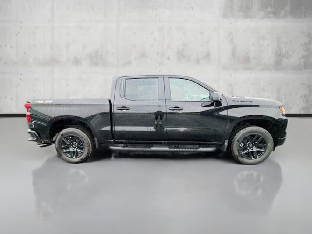 New 2026 Chevrolet Silverado 1500 Custom Truck