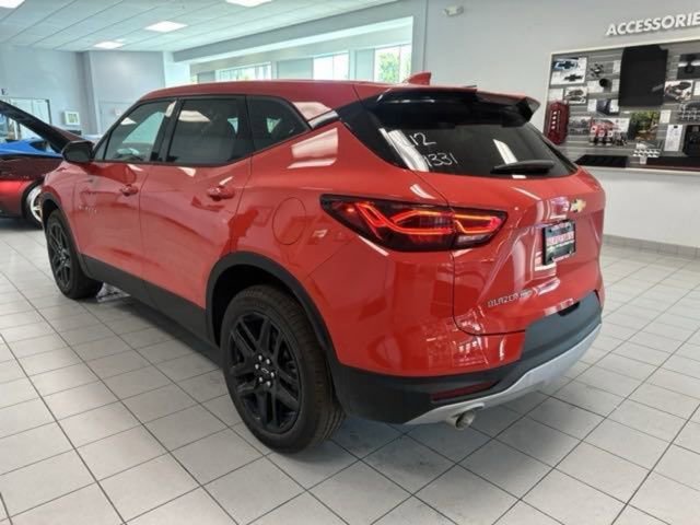 2025 Chevrolet Blazer 2LT photo 4