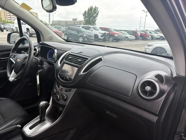 Photo 25