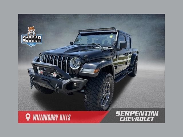 2020 Jeep Gladiator Overland's photo