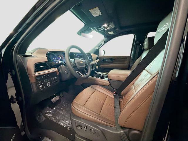 2026 Chevrolet Suburban High Country - Photo 26