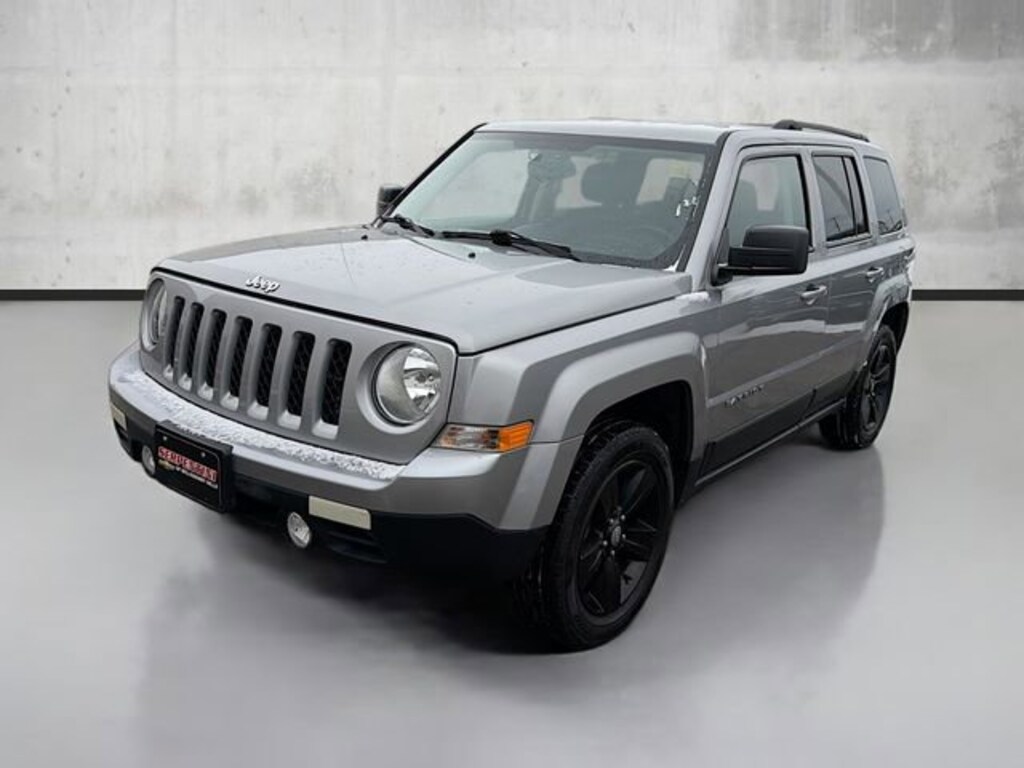Used 2016 Jeep Patriot Latitude SUV