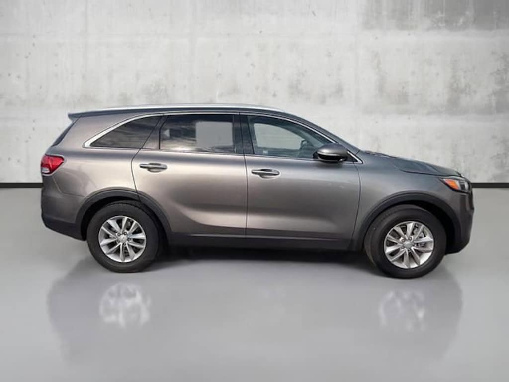 Used 2016 Kia Sorento LX SUV