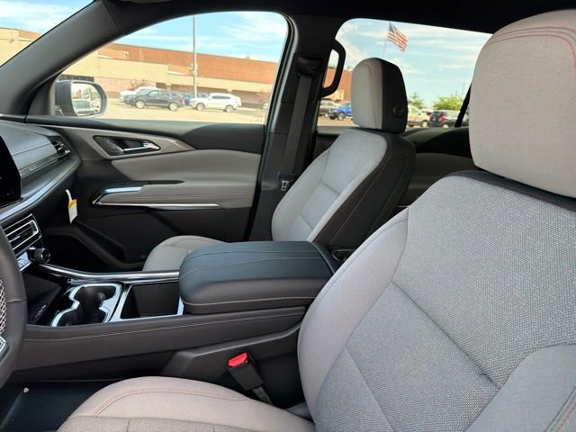 2026 Chevrolet Traverse LT - Photo 14