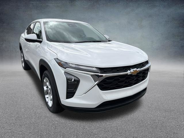 New 2026 Chevrolet Trax LS SUV
