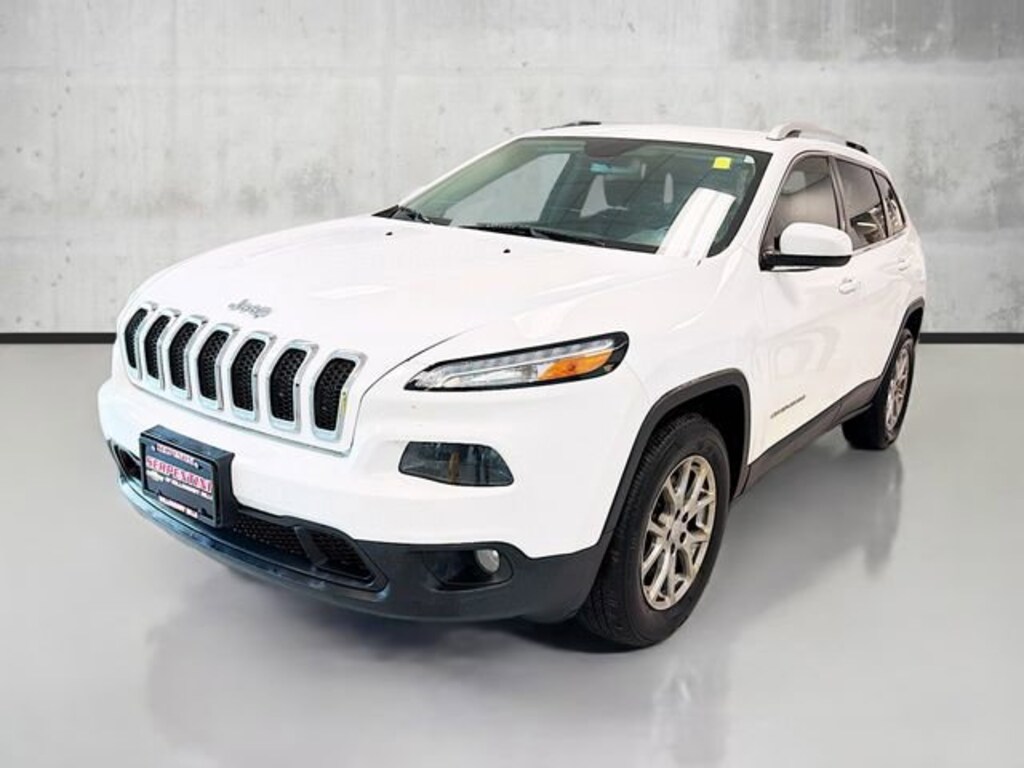 Used 2018 Jeep Cherokee Latitude Plus SUV