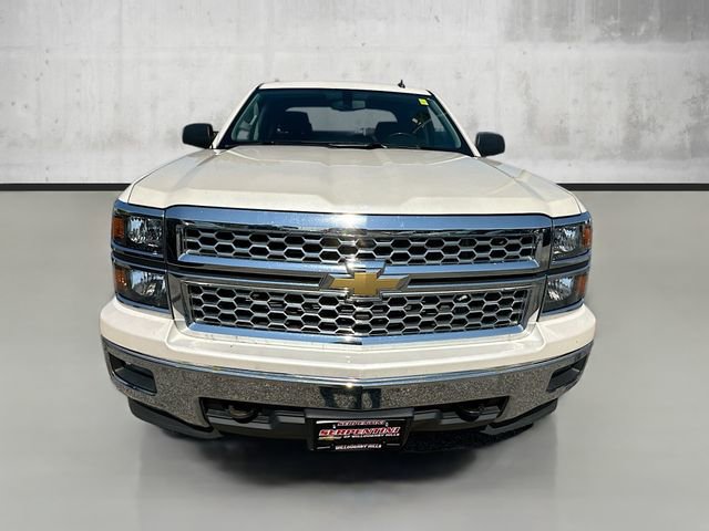 2014 Chevrolet Silverado 1500 LT photo 2