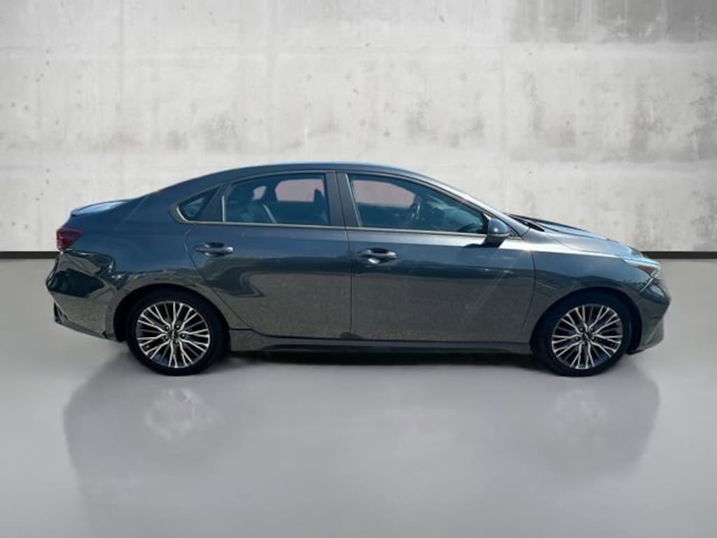 Used 2022 Kia Forte GT-Line Sedan