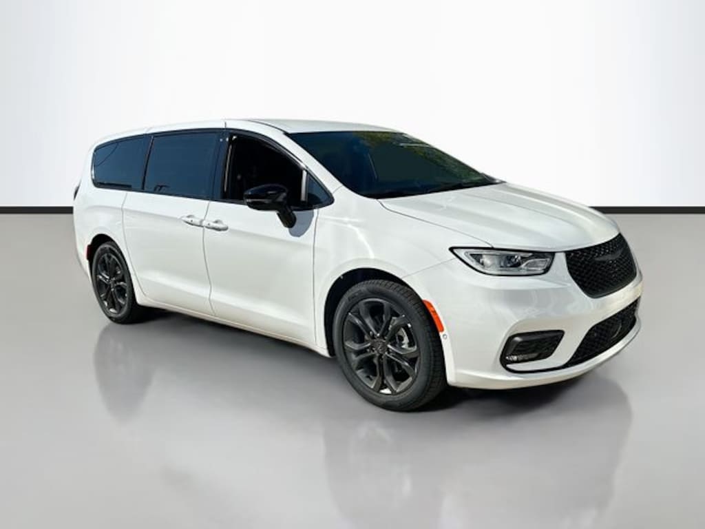 New 2026 Chrysler Pacifica SELECT Passenger Van