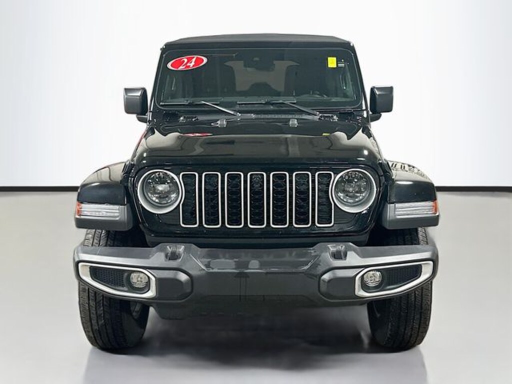 Used 2024 Jeep Wrangler Sahara SUV
