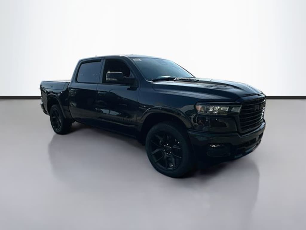 New 2026 Ram 1500 LARAMIE CREW CAB 4X4 5'7 BOX Pickup
