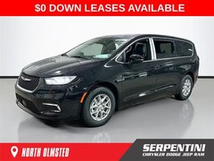 2026 Chrysler Pacifica SELECT Passenger Van