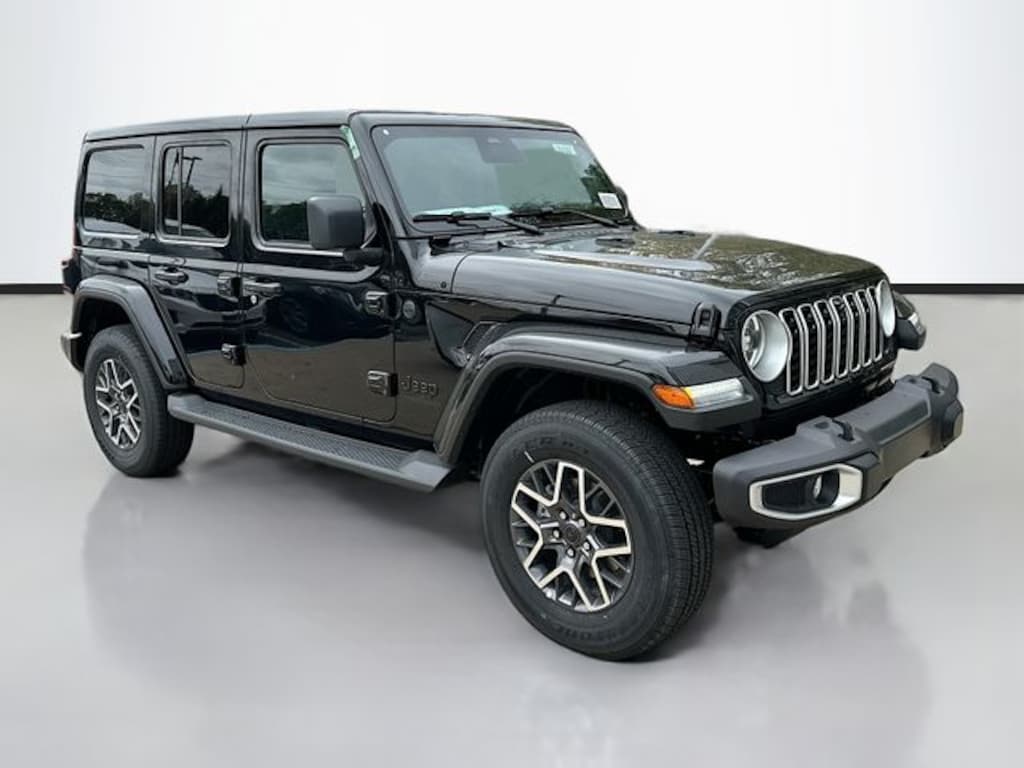 New 2026 Jeep Wrangler 4-DOOR SAHARA Sport Utility