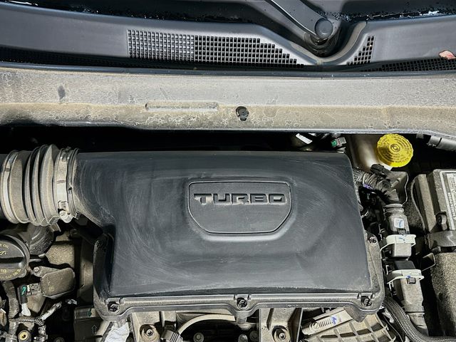 2023 Jeep Compass North Edition Latitude photo 3