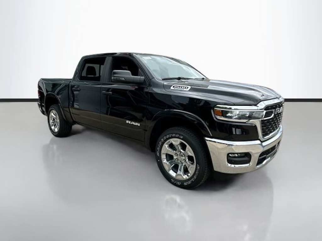 New 2025 Ram 1500 BIG HORN CREW CAB 4X4 5'7 BOX Pickup