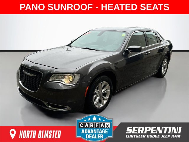 2015 Chrysler 300 Limited