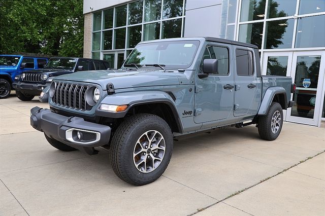 2025 Jeep Gladiator Sport S photo 2