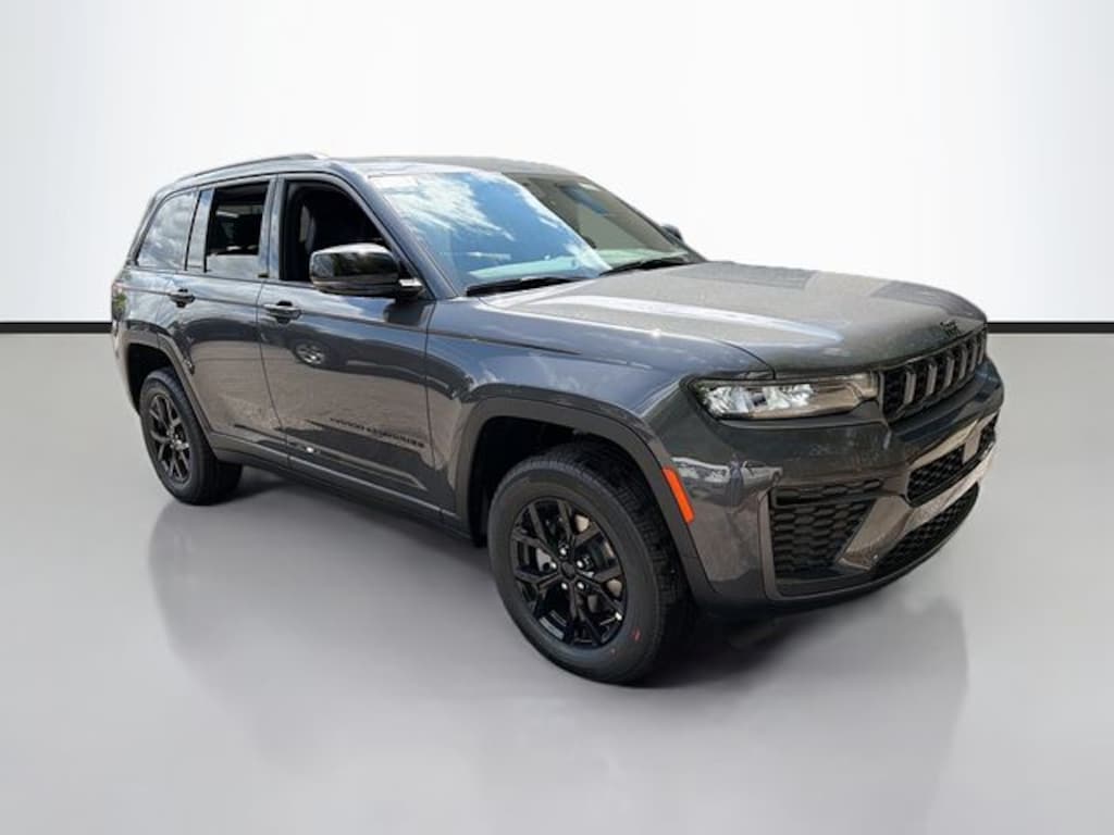 New 2026 Jeep Grand Cherokee LAREDO ALTITUDE 4X4 Sport Utility
