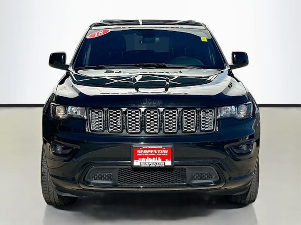 Used 2018 Jeep Grand Cherokee Laredo 4x4 SUV