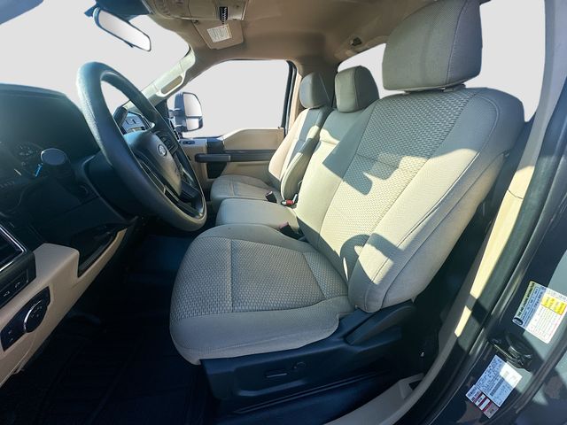 2021 Ford F-350 Super Duty XLT - Photo 20