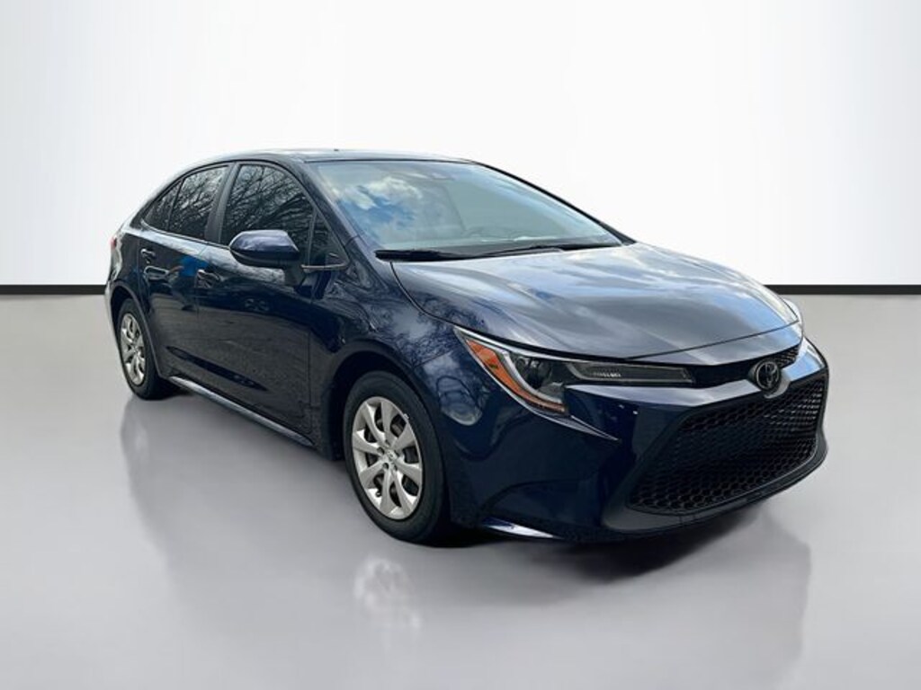 Used 2021 Toyota Corolla LE Sedan
