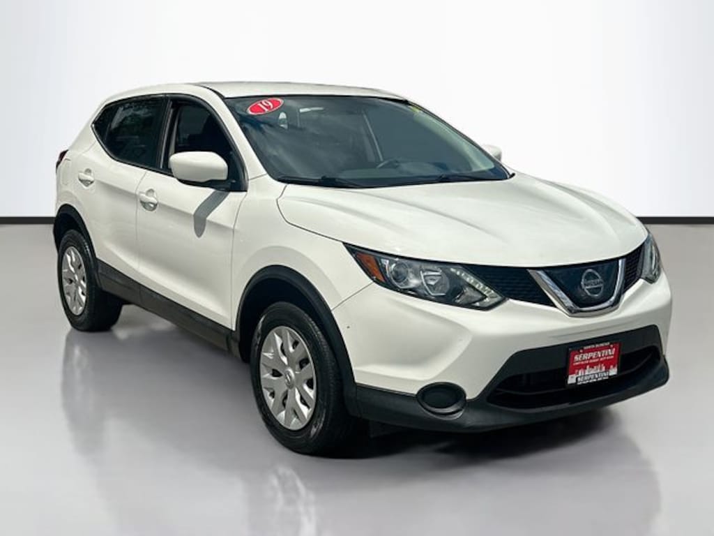 Used 2019 Nissan Rogue Sport S SUV