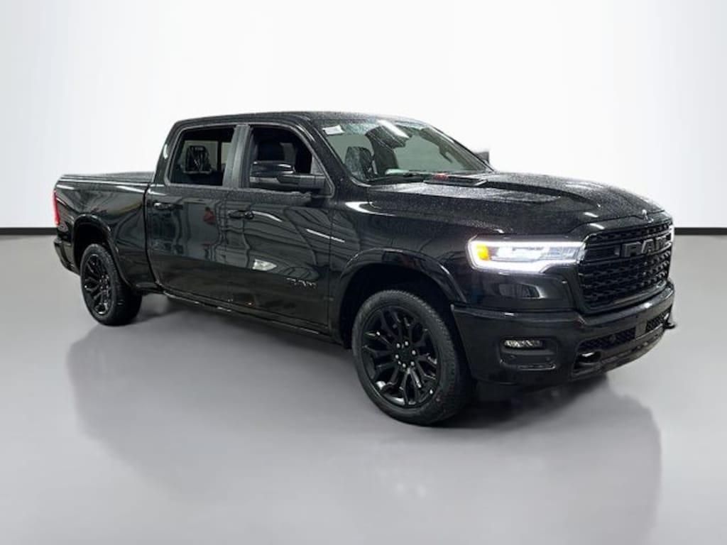 New 2026 Ram 1500 LIMITED CREW CAB 4X4 6'4 BOX Pickup