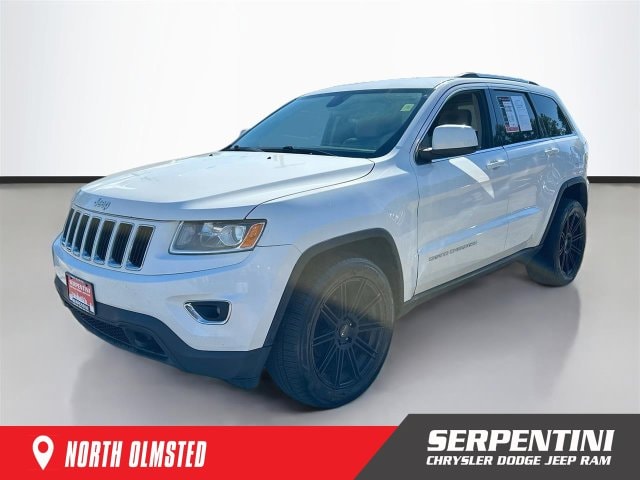 Used 2014 Jeep Grand Cherokee Laredo with VIN 1C4RJFAG6EC159257 for sale in North Olmsted, OH