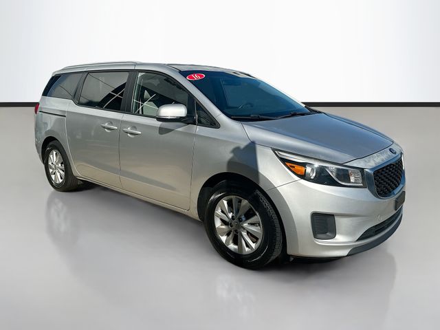 2016 Kia Sedona LX photo 2