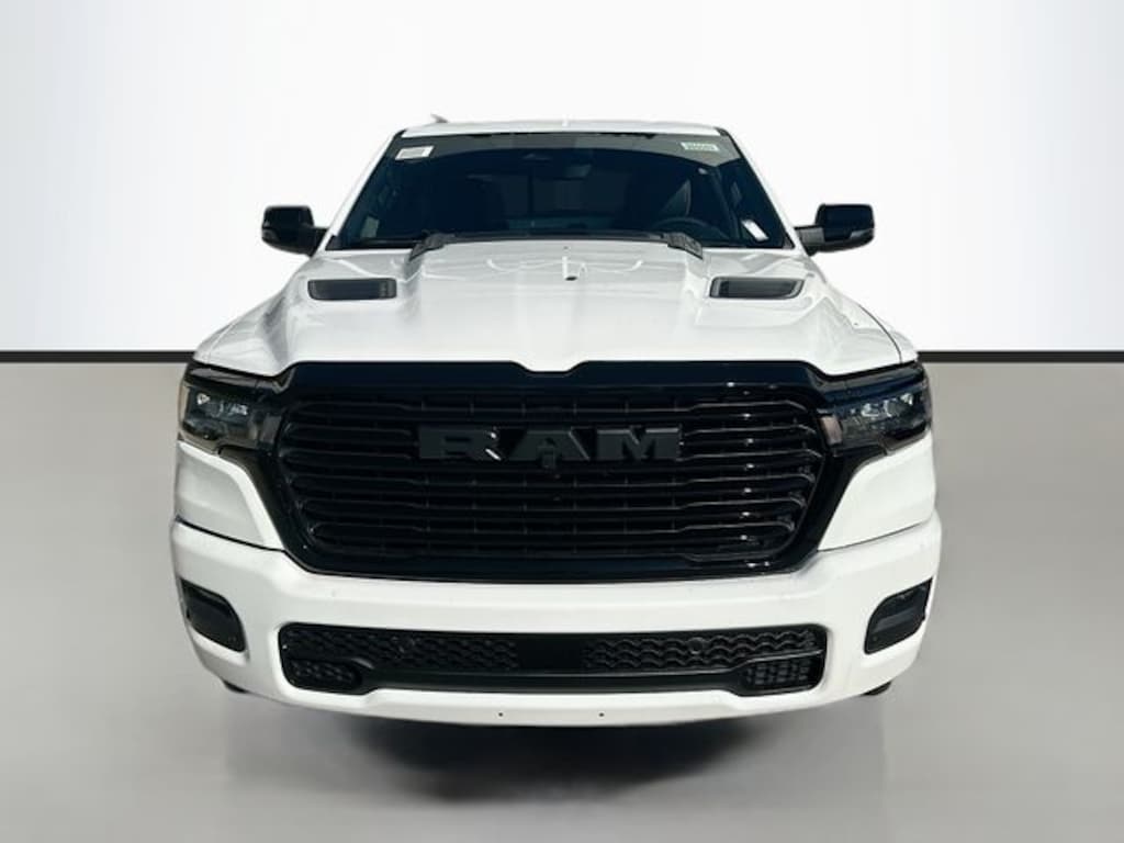 New 2026 Ram 1500 LARAMIE CREW CAB 4X4 5'7 BOX Pickup
