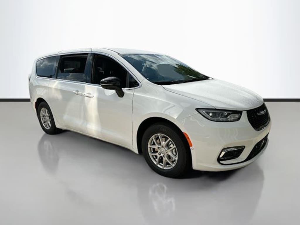 New 2026 Chrysler Pacifica SELECT Passenger Van