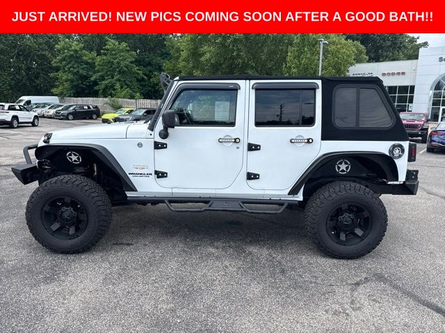 Used 2013 Jeep Wrangler Unlimited Sahara with VIN 1C4BJWEG1DL507363 for sale in North Olmsted, OH