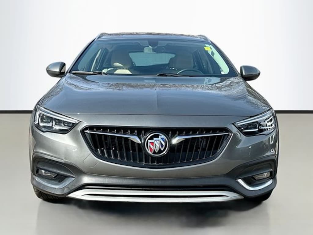 Used 2019 Buick Regal TourX Essence Wagon