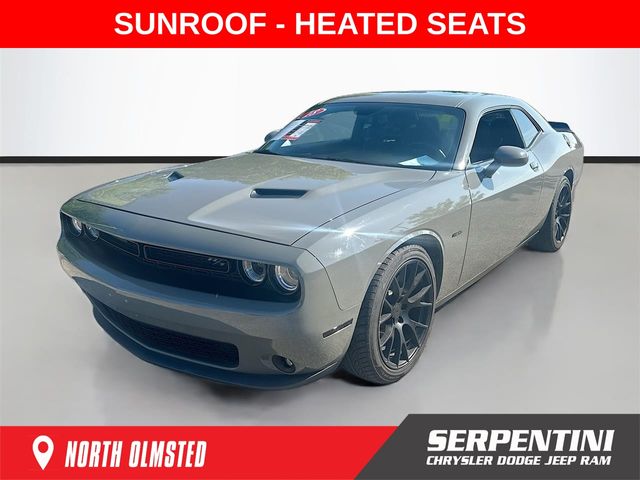 2018 Dodge Challenger R/T's photo