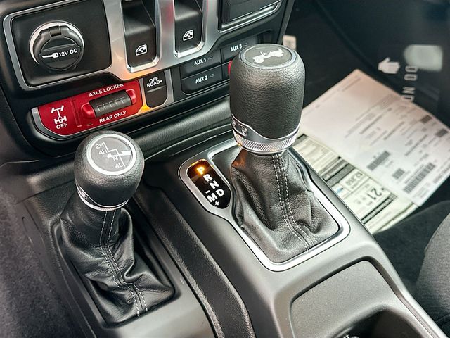 2026 Jeep Wrangler 2-Door Willys - Photo 17
