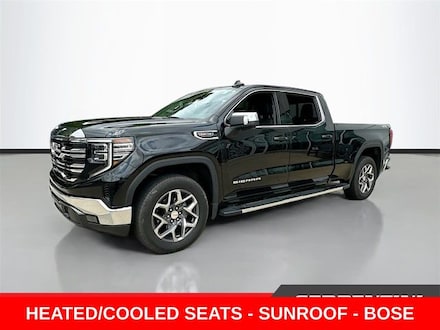 2023 GMC Sierra 1500 SLT Truck Crew Cab