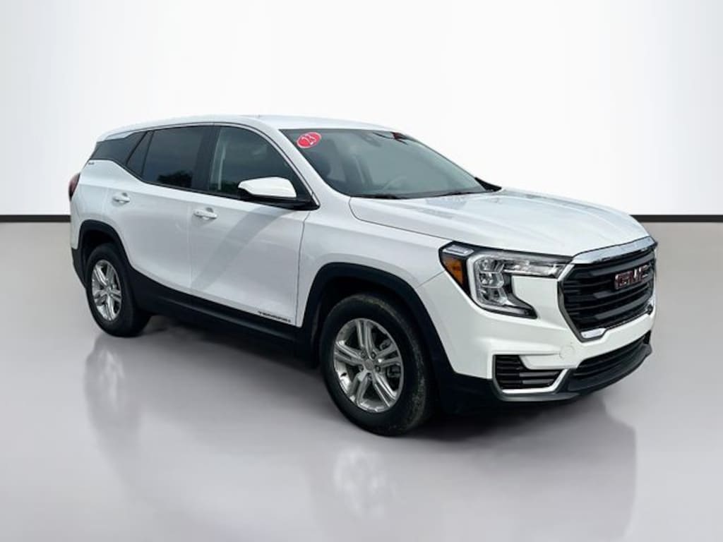 Used 2023 GMC Terrain SLE SUV