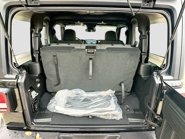 2026 Jeep Wrangler 2-Door Willys - Photo 25