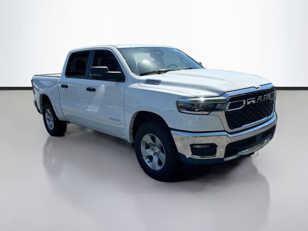 New 2026 Ram 1500 BIG HORN CREW CAB 4X4 5'7 BOX Pickup