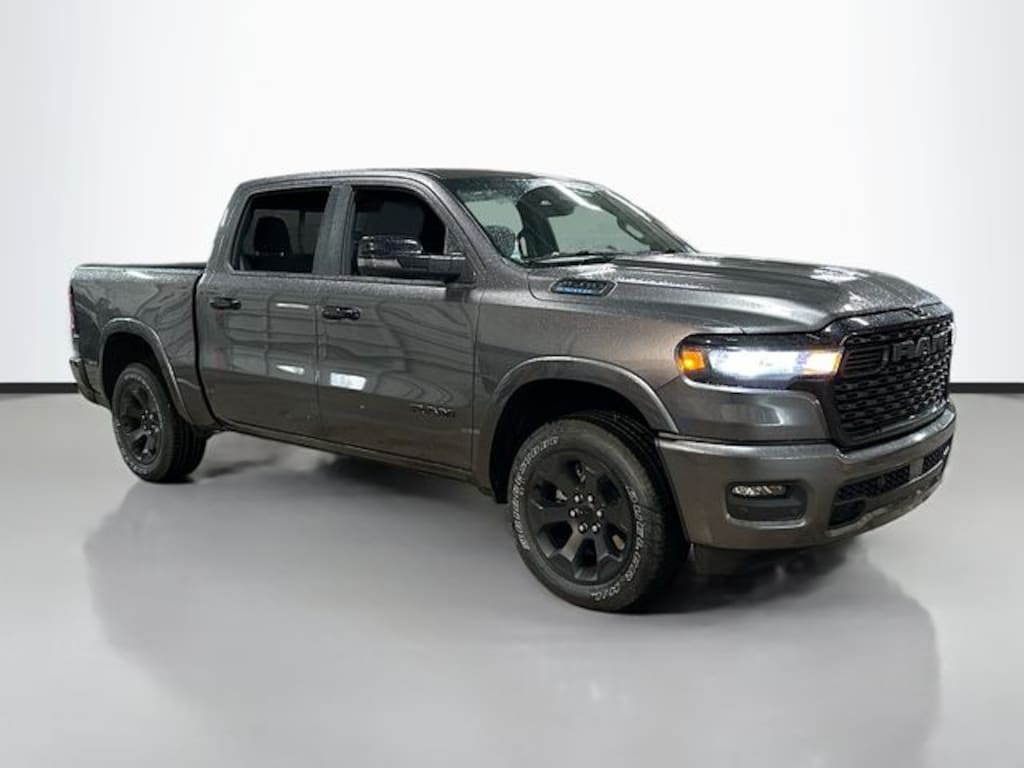 New 2025 Ram 1500 LONE STAR CREW CAB 4X4 5'7 BOX Pickup