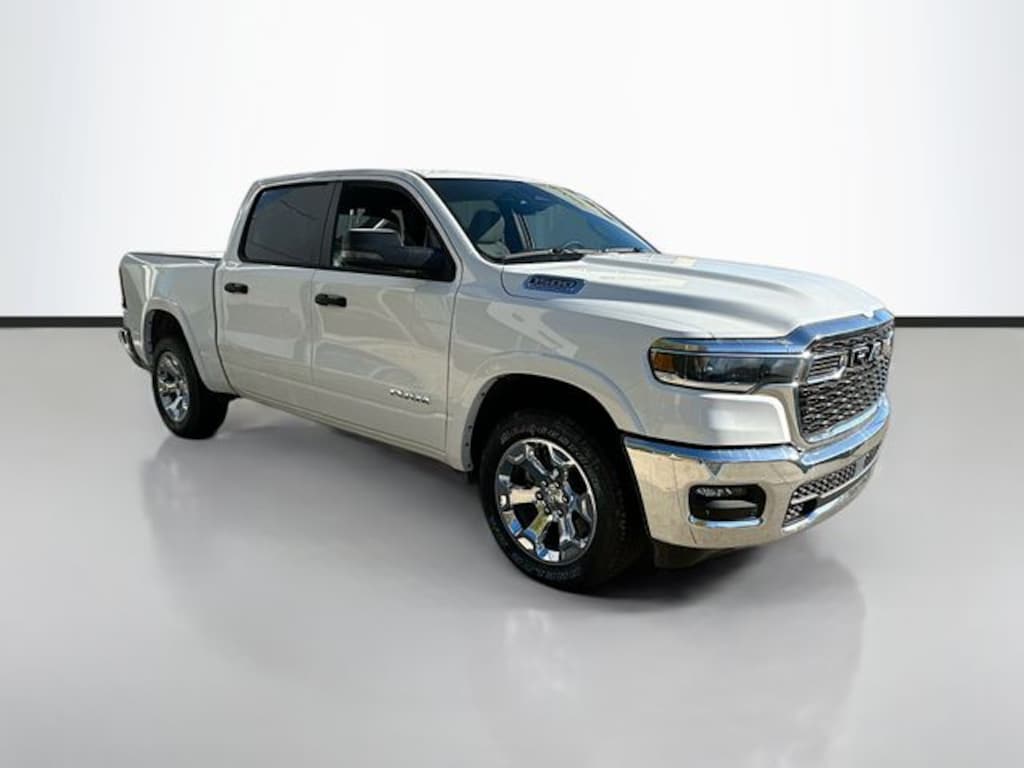 New 2026 Ram 1500 LONE STAR CREW CAB 4X4 5'7 BOX Pickup