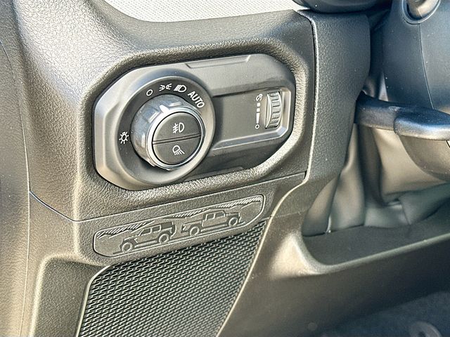 2026 Jeep Gladiator Willys - Photo 11