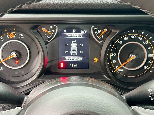 2026 Jeep Wrangler 2-Door Willys - Photo 13