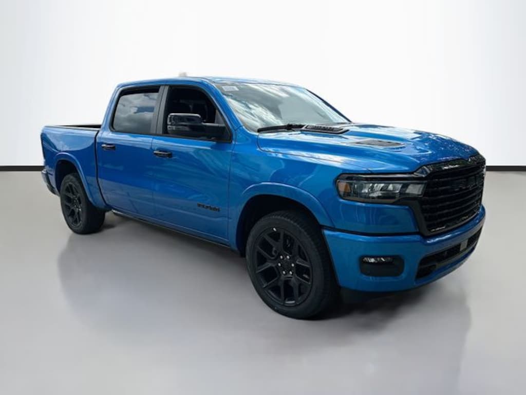 New 2026 Ram 1500 LARAMIE CREW CAB 4X4 5'7 BOX Pickup