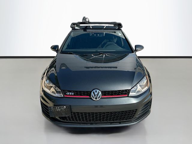 2015 Volkswagen Golf GTI photo 3